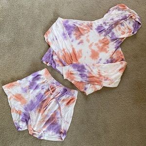 Tie Dye Soft Lounge Set. Drawstring Shorts and Crop Sweater with Hood. NWOT